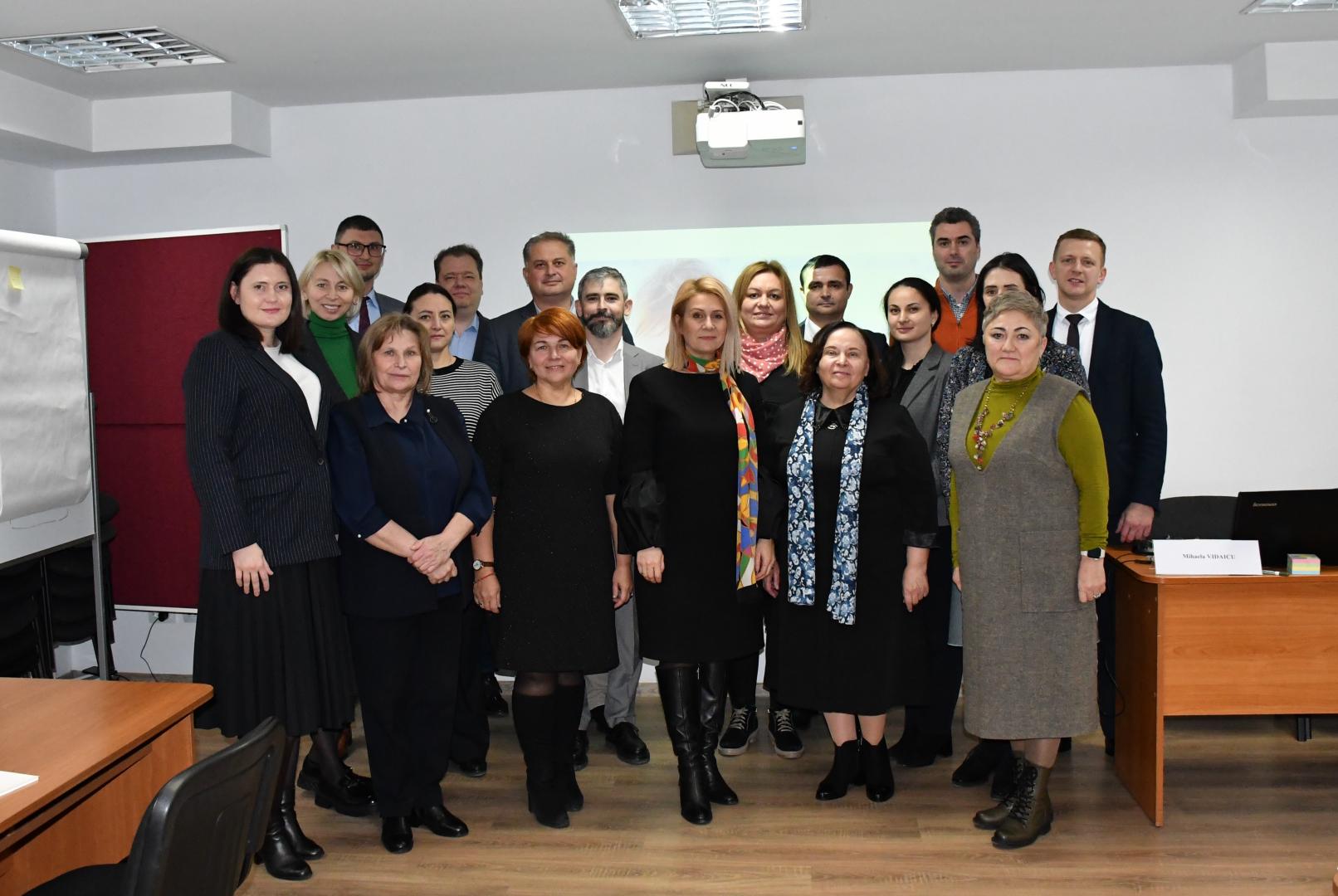 Formatorii Institutului Național al Justiției își perfecționează abilitățile de facilitare a învățării adulților