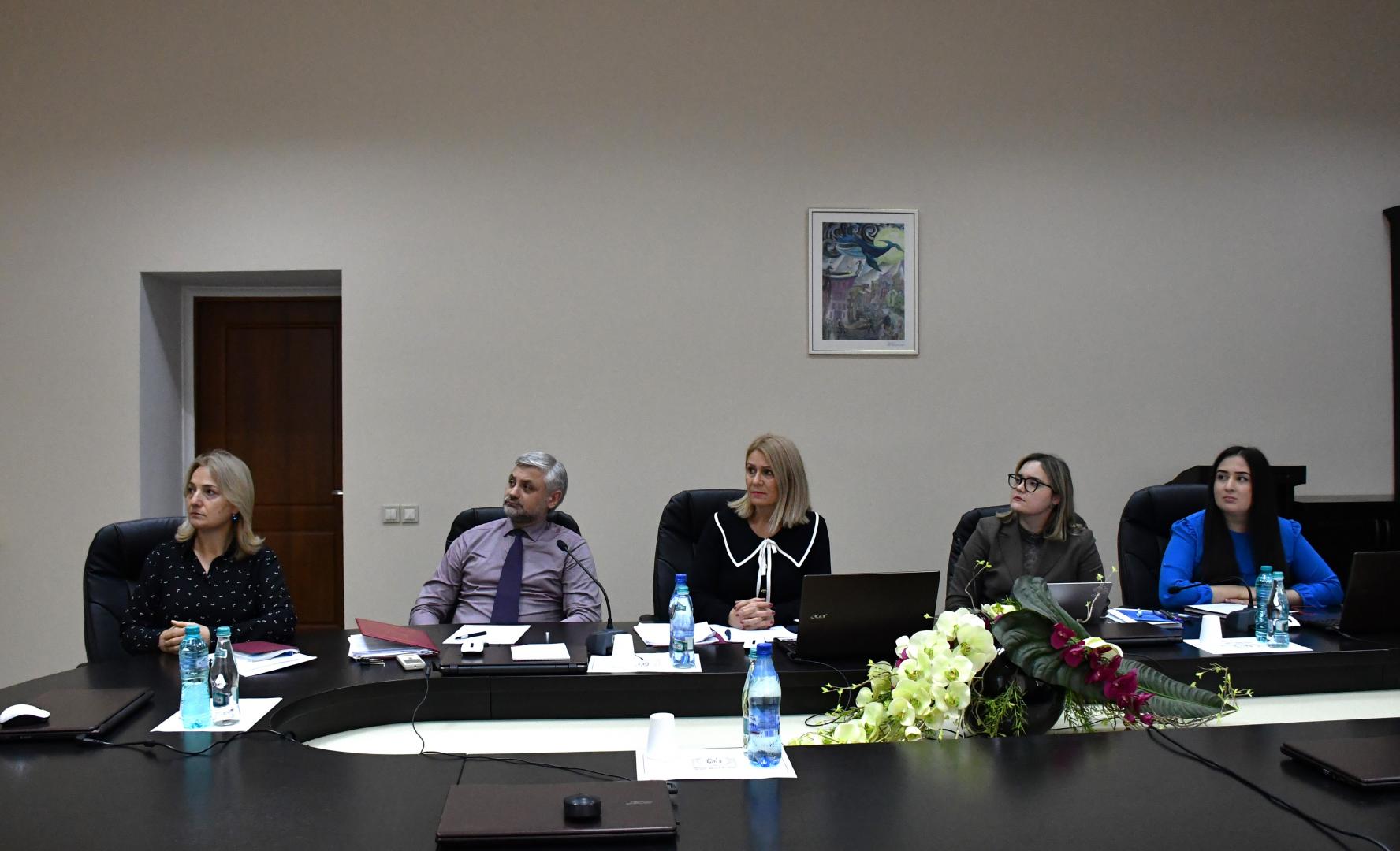 Institutul Național al Justiției, în dialog cu experții internaționali privind recomandările de îmbunătățire a proceselor de formare