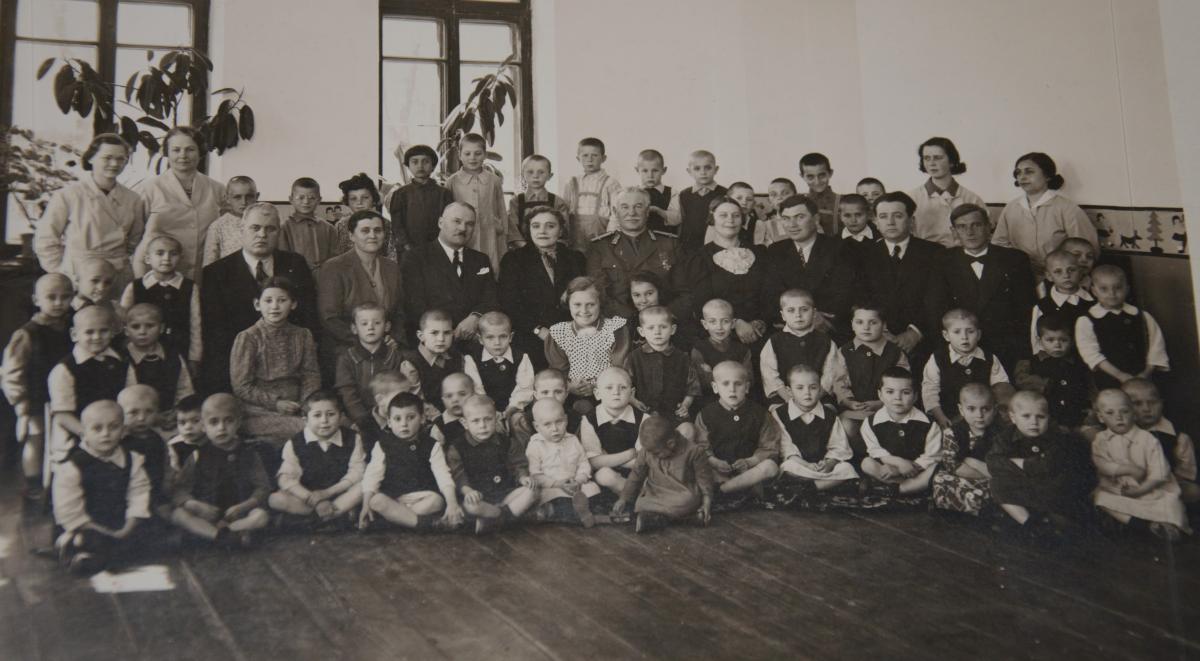 Alexandra Remencu cu copiii